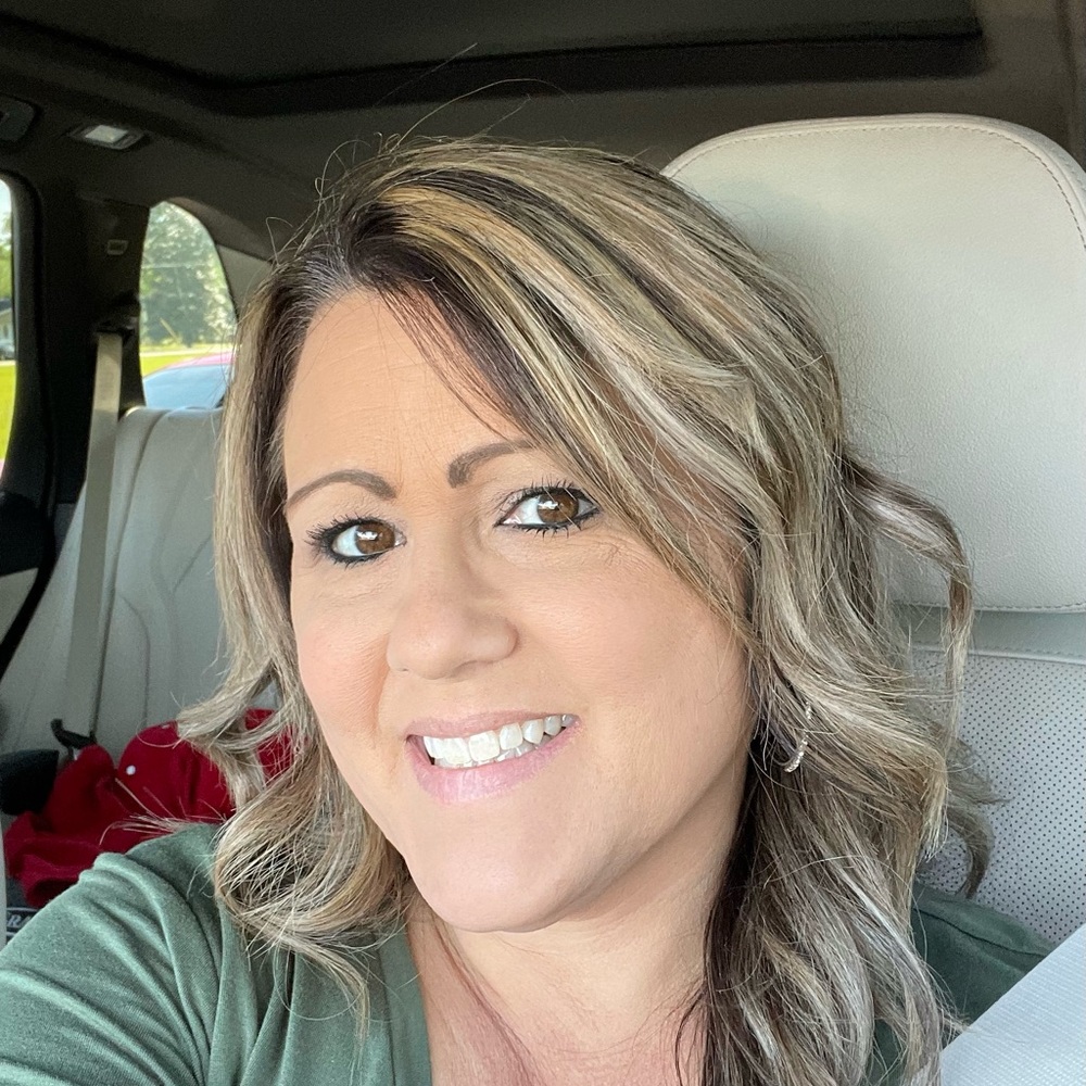 Meet your Posher, Carissa